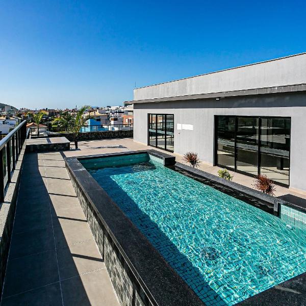 Studio em cond. c/ piscina a 700m da praia STI108