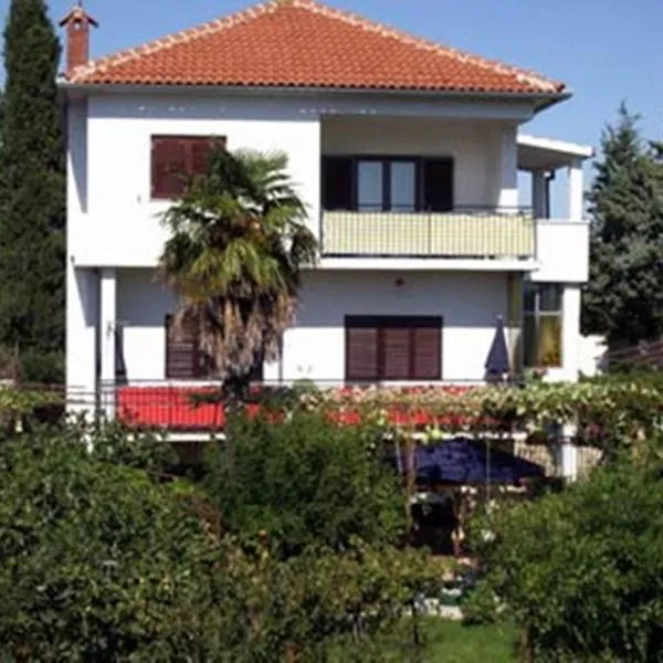 Apartment Zena, hotel u gradu Murter