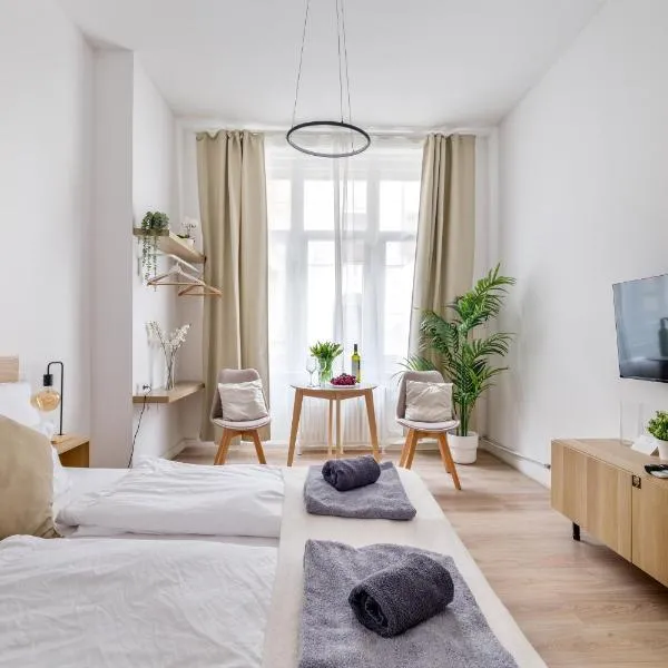 AK7 Boutique Suites, hotel in Budapest