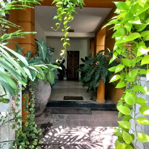 LUMBINI home stay, hotel v destinaci Colombo