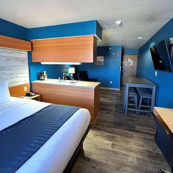 Microtel Inn & Suites Tomah, hotell i Tomah