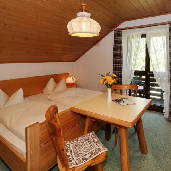 Haus Jupp, hotel v destinaci Zandt