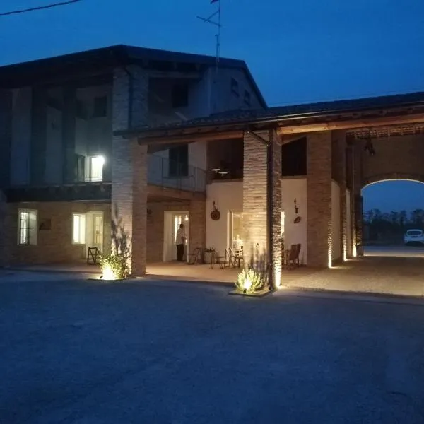 L'Antico Fienile Agriturismo, hotel v destinaci Orzivecchi