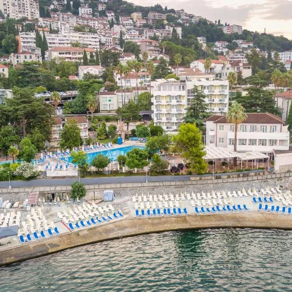 Hunguest Hotel Sun Resort, hotel v destinaci Herceg-Novi