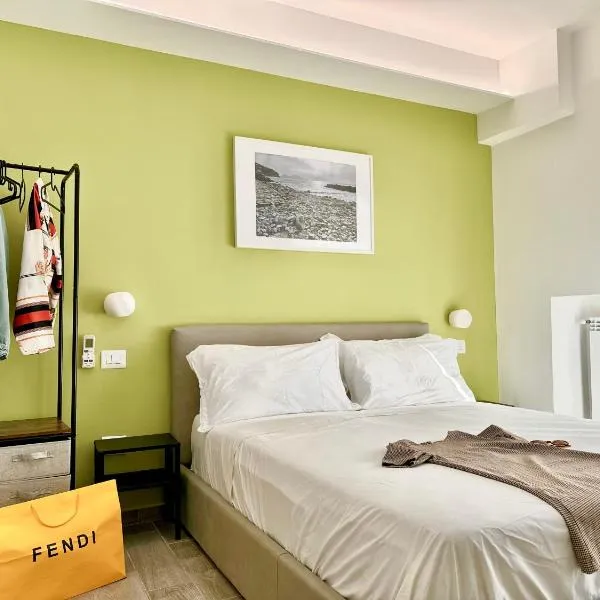 Room Center Sorrento Baby, hotel em Sorrento