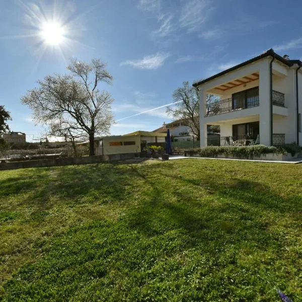 Holiday Home Sea side by Interhome, hôtel à Kraj