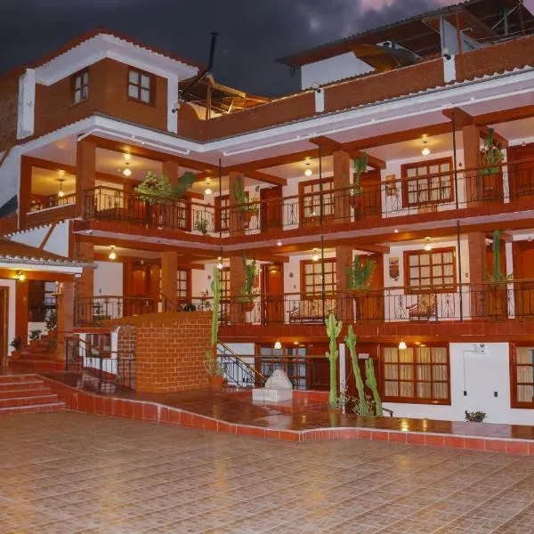 Las Torrecitas, hotel in Yungay