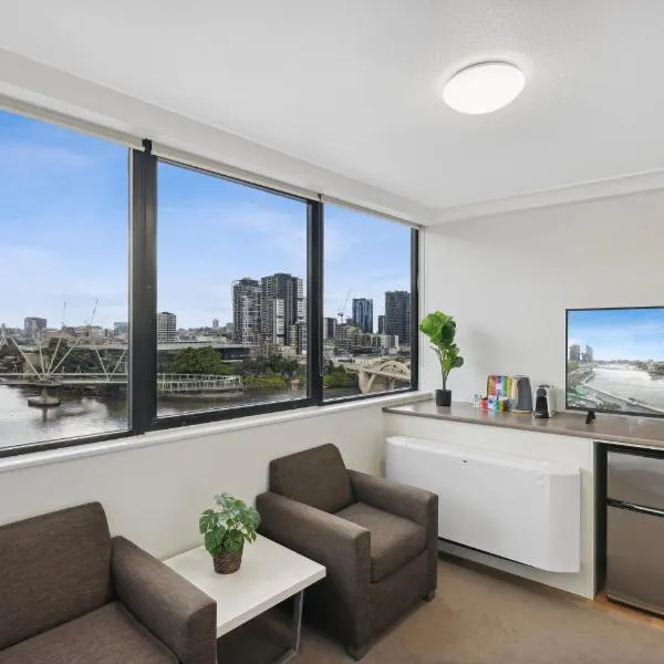 Central Brisbane Studio with Stunning River Views, hotel v destinaci Brisbane