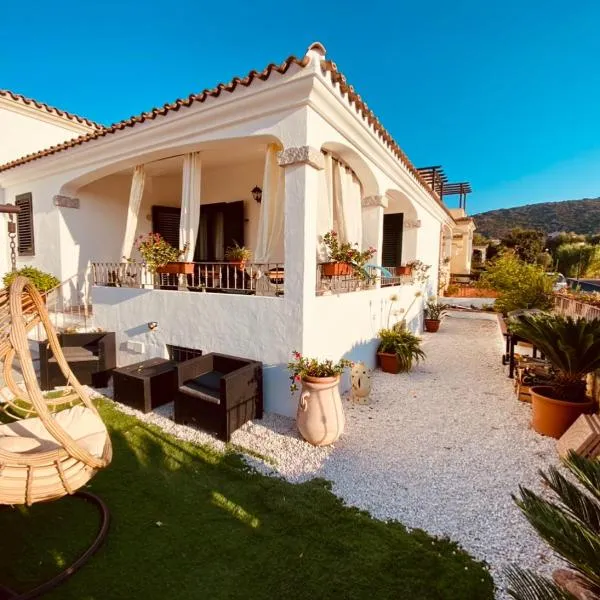 Villetta a Tanaunella, hotel v destinácii Tanaunella