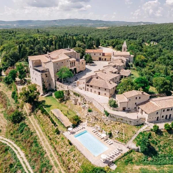 Castello di Titignano, hotel in Doglio