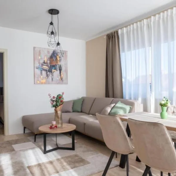 Apartment Kona: Ivanja Reka şehrinde bir otel