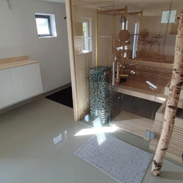Ferienwohnung Wendel, hotel v mestu Sankt Wendel