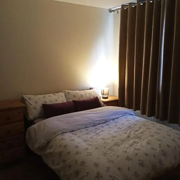 Highly Comfortable Home, hotel v destinaci Hatfield