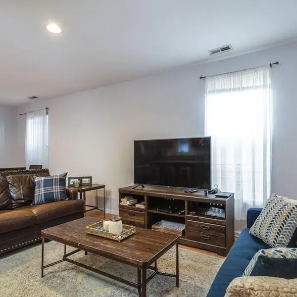 Lincoln Park Living - Suite 2 – hotel w Chicago
