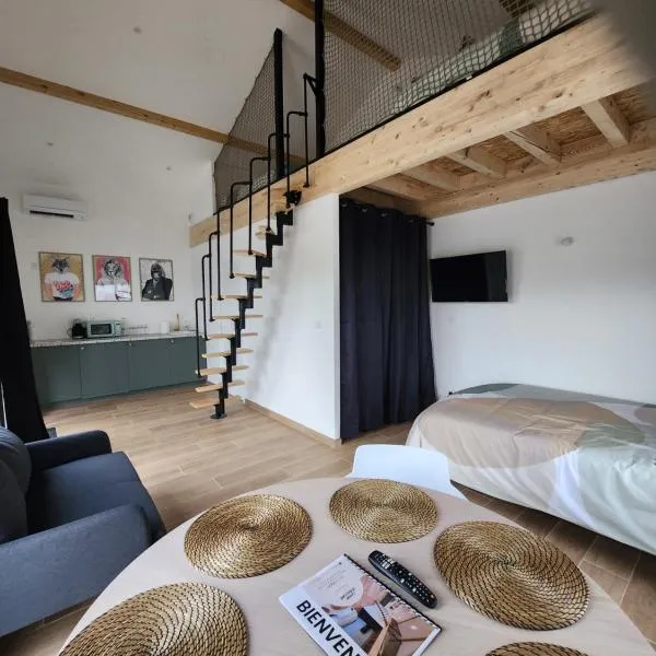 THE BEDROOM - proche aeroport Lyon, groupama stadium, ldlc arena, eurexpo, viaRhôna, ξενοδοχείο σε Jonage