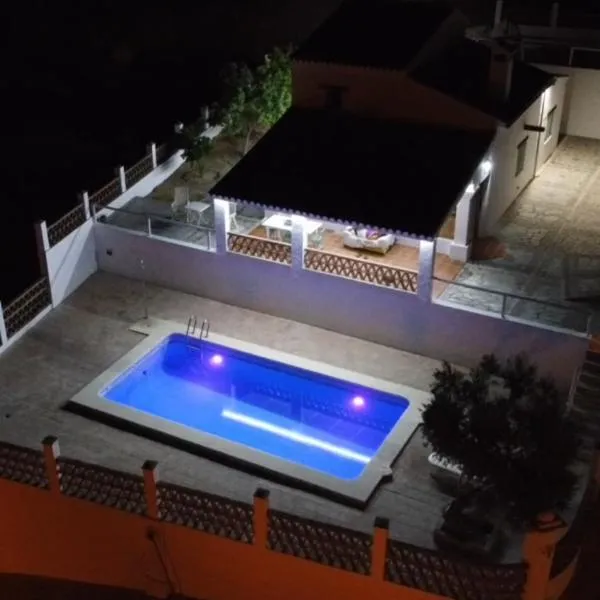 Las Hazuelas Villa 15, hotel in Algámitas