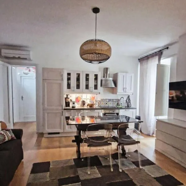 Trapani में, होटल CasaNostra11 centro città e mare wifi 2 camere