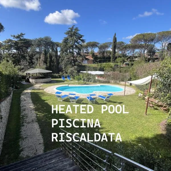 Villa Roma Open Space - Location per eventi 2 piscine riscaldate -, hotel in Rome