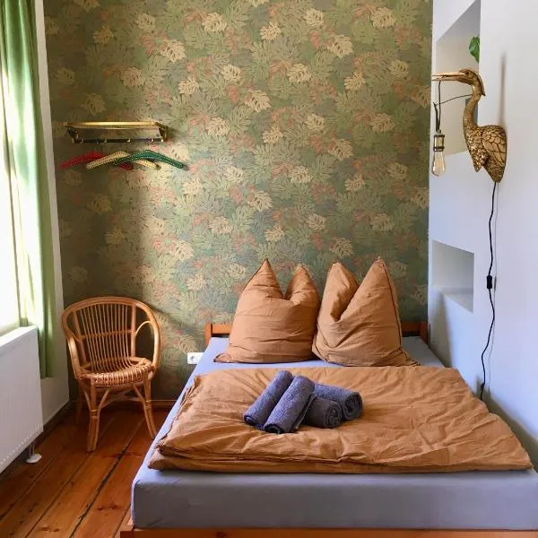 Bahnhof Nebra, hotel u gradu Nebra