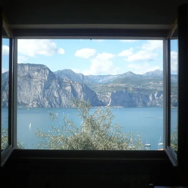 Appartamento Michela, hotel in Brenzone sul Garda