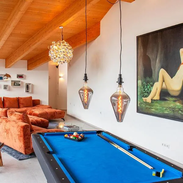 ※Luxus Loft mit Boxspringbetten und Heimkino ※: Inzlingen şehrinde bir otel