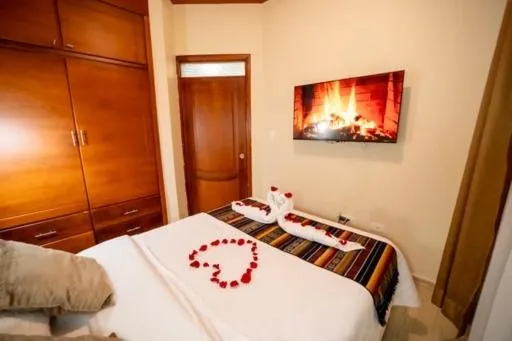 tourist house suites 2, hotel in Otavalo