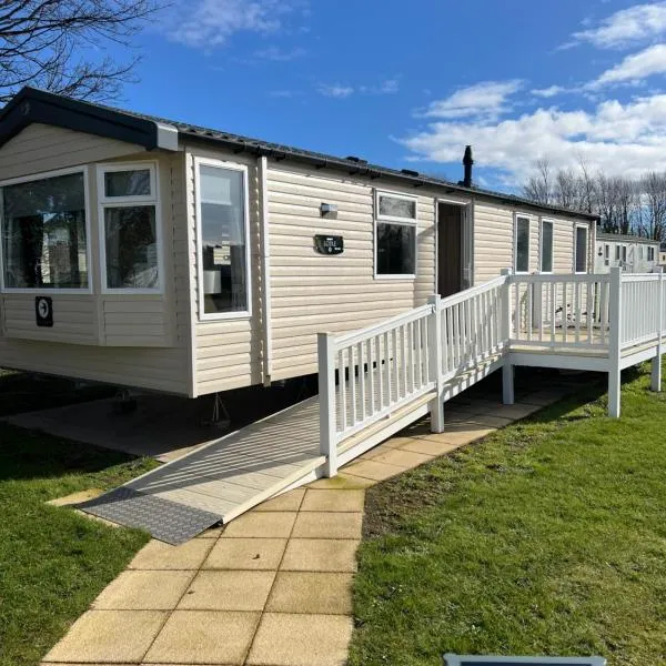 Seton Sands Holiday Village, hotel a Port Seton