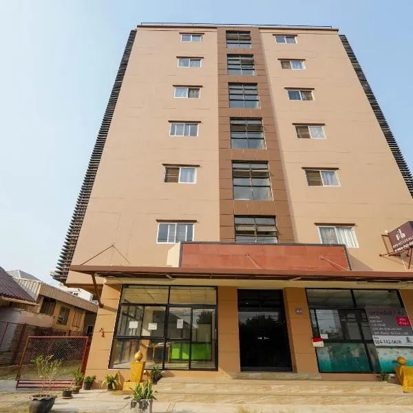 RoomQuest SPS Hotel and Residence, hotel v destinaci Ban Bang Khan
