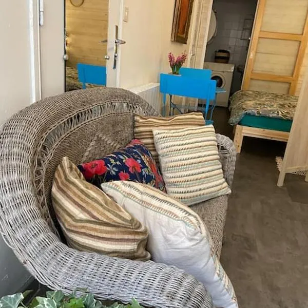 Studio, hotel u gradu Condom