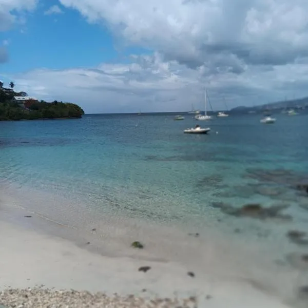 Pagerie bas de villa, hotell i Les Trois-Îlets