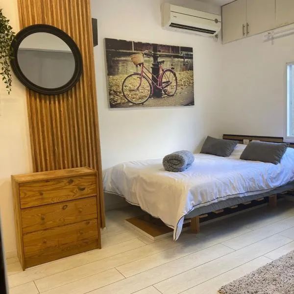 סוויטה בוגרשוב על הים, hotel in Tel Aviv