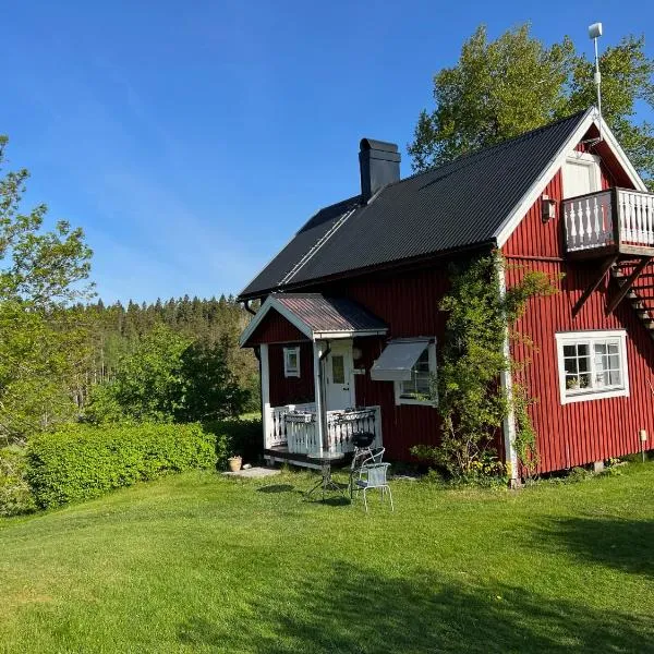 Annies Hus, hotel in Töcksfors