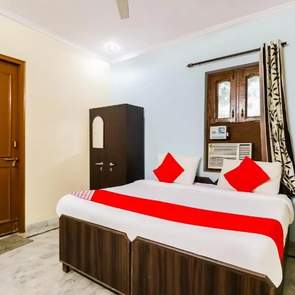 Flagship Maurya Residency، فندق في Dhankot