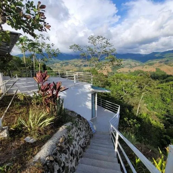 Suite Frente a la Cascada, hotel v destinaci Tierras Morenas