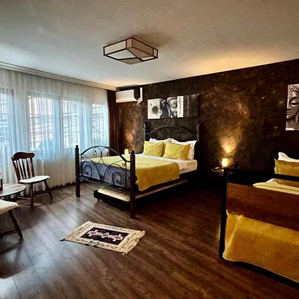 Hotel Fjorr, готель у місті Прізрен
