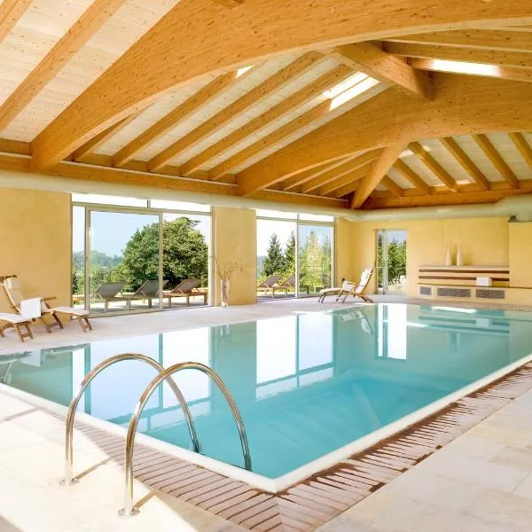 Relais Montemarino, hotel v destinaci Borgomale