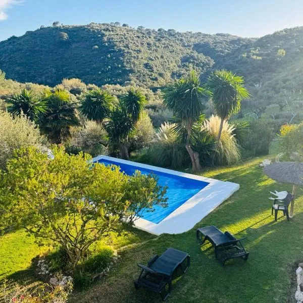 la fontana, hotel v destinaci Cortes de la Frontera