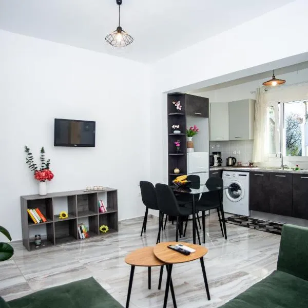 El mar apartment: Argostolion şehrinde bir otel