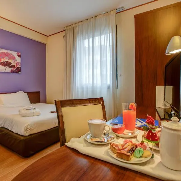 Hotel Europa, hotel Anconában