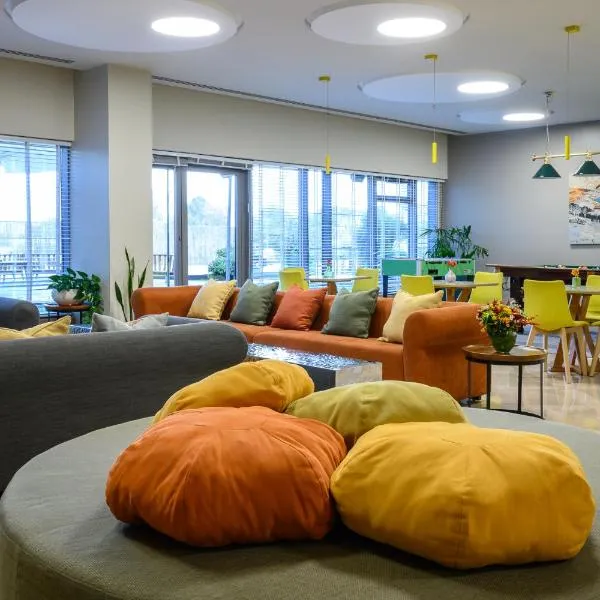 Sadot Hotel Ben Gurion Airport - an Atlas Boutique Hotel, hotel en Rechovot