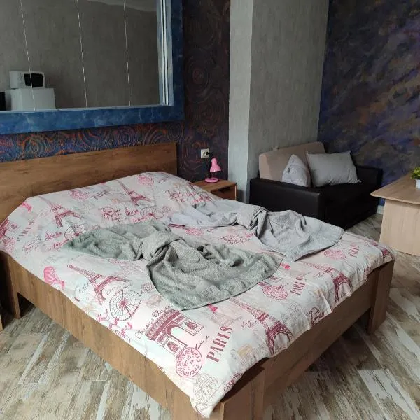 АРТ 3, hotel in Sliven