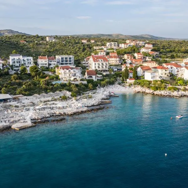 Boutique Hotel Life, hotel v Rogoznici