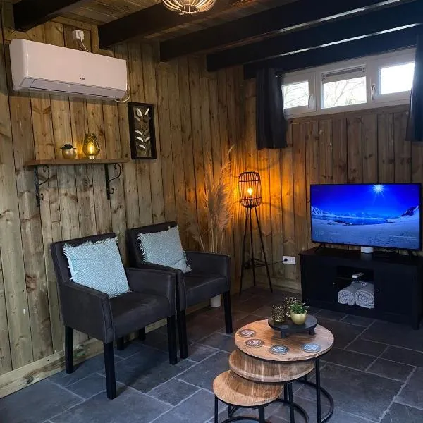 gezellige cottage in zeeland, hotel in Sint Annaland