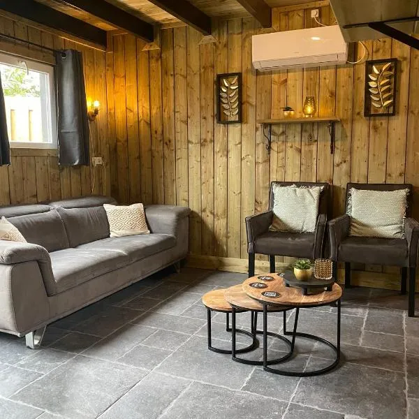gezellige cottage in zeeland, hotel u gradu Sint Martensdejk