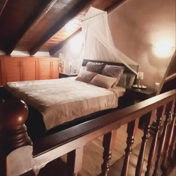 KD Rustic Home, hotel Lávrióban