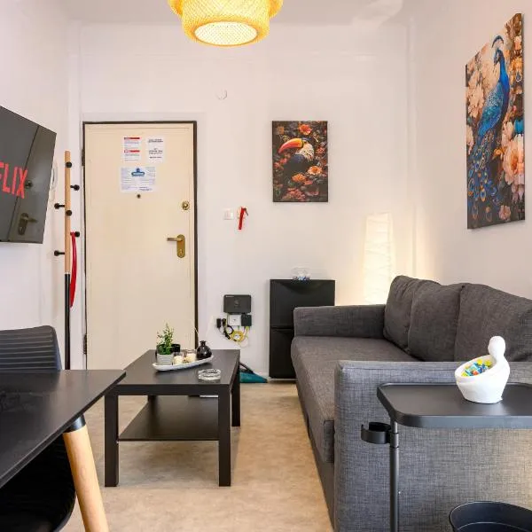 Thessaloniki Center Downtown Apartment: Selanik'te bir otel