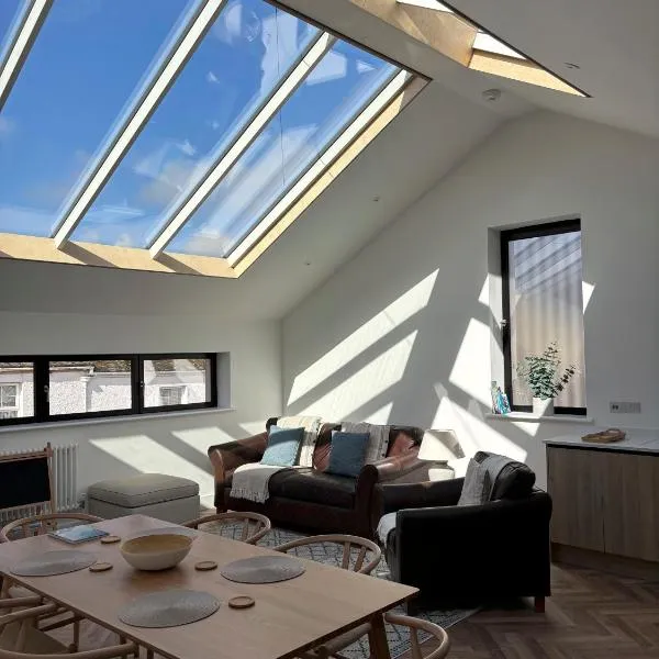 Coastal retreat in Babbacombe - Cary Cottage、トーキーのホテル