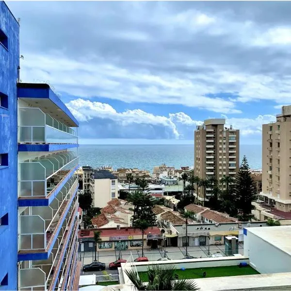 Inviting Studio with Sea View, hotel v destinaci Torremolinos
