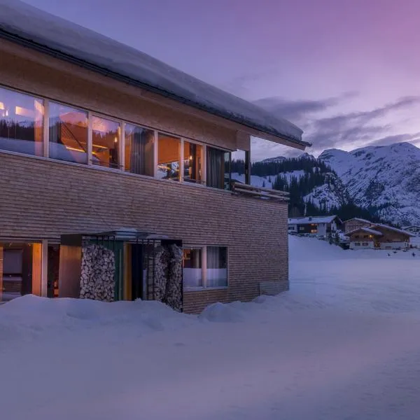 Design Chalets Lech, hotel sa Lech am Arlberg