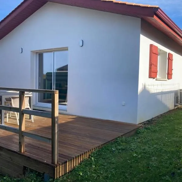 Maison tout confort – hotel w mieście Cambo-les-Bains